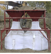 Бункерное устройство для заполнения текстильных контейнеров