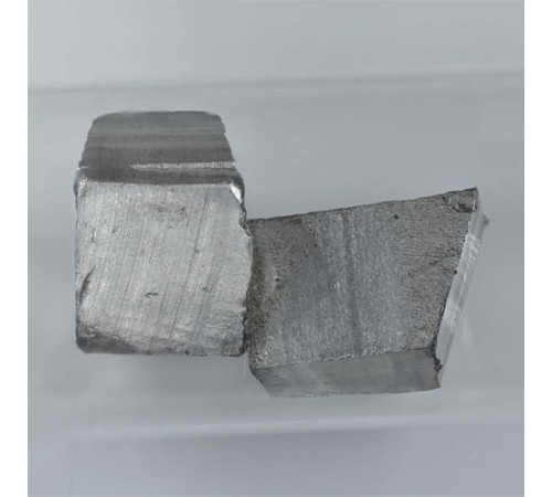 Литий металлический марки ЛЭ-1, ЛЭ-2 в Гомеле