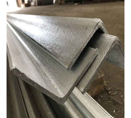 Оцинкованные уголки в Гомеле от Спецметаллстрой